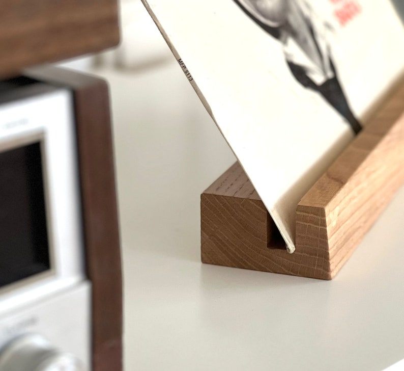 Vinyl record display