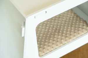 Cat bed TV White